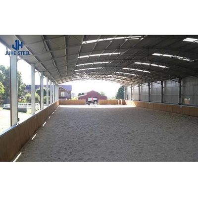 CE Prefab Horse Barns Metal Farm Buildings With Living Quarters مبنى مزرعة معدنية مع شقق معيشة