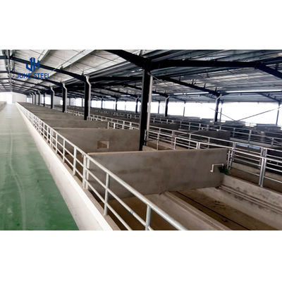 Q235/Q345 حظيرة الحصان أسلوب المباني المعدنية المجهزة المعدنية الحظيرة الحصان OEM ODM