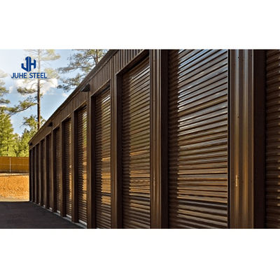 الفولاذ منخفض الكربون سهل تجميع المياه Carports سقف تصميم سقف هيكلي فولاذ سيارة المرآب