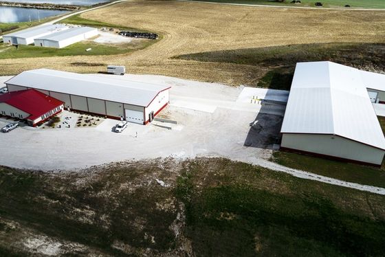 Solid H-shape Steel Beam Prefabricated Metal Warehouse Hangar for Garden Shed/Tool House (مخزن معدني مُعدّل بحجم H)